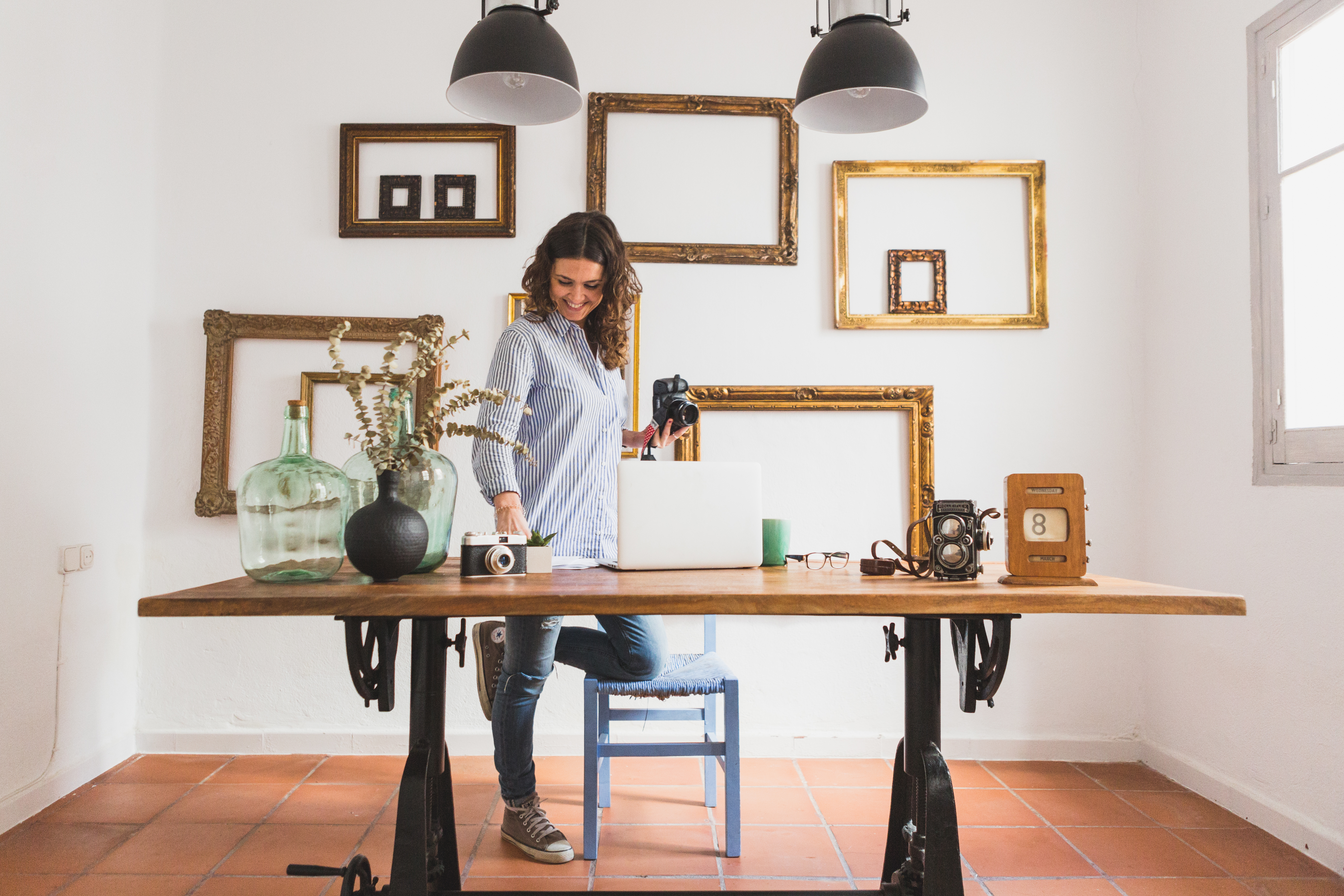 Discover the Lasting Value of Antiques in Home Decor: Knowledge Guide with Helpful Explanations and Tips