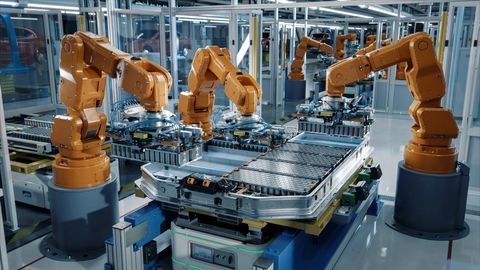 Industrial Transformation: How Robots are Shaping Manufacturing