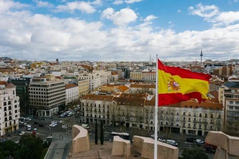 A Complete Guide to How Studying in Madrid Can Transform Your Future