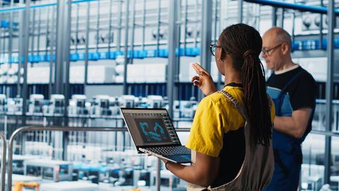 Solutions for Material Handling: Advanced Conveyor Strategies & Resources